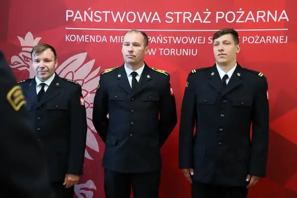 Toruń: awanse i nagrody jubileuszowe w Komendzie Miejskiej PSP