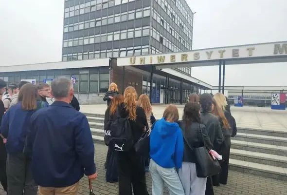Maturzyści z Chełmży na Salonie Maturzystów w Toruniu