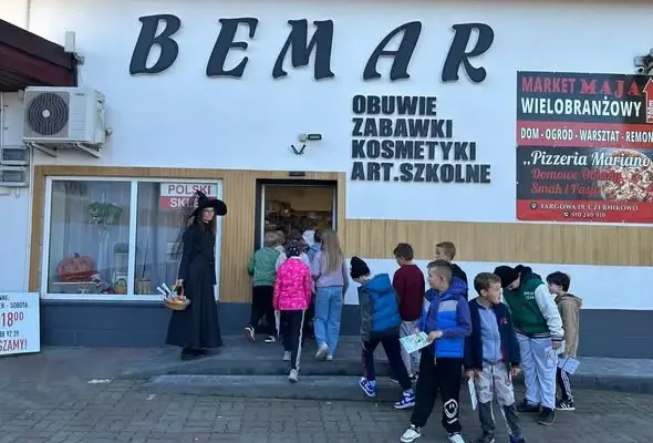 Czernikowo: uczniowie odnaleźli Wielki Klucz Akademii Magii w bibliotece