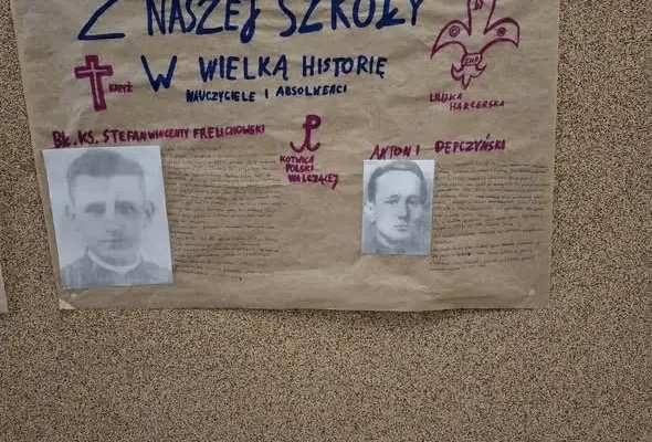 Chełmża: uczniowie ZSP odkrywali historię szkoły zapisaną w murach
