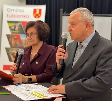Sołtysi i liderki KGW z gminy Łubianka spotkali się na integracji i wykładzie o prawie spadkowym