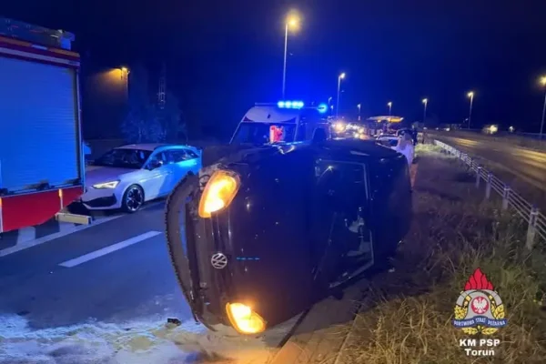 Toruń: Zderzenie dwóch aut na Włocławskiej – jedna osoba ranna
