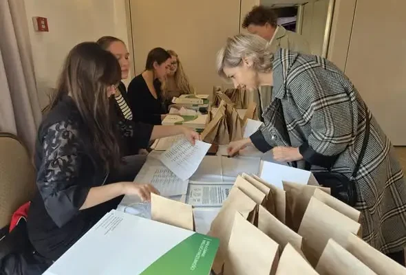Dzień Edukacji Narodowej w gminie Łysomice: konferencja, nagrody i podziękowania dla nauczycieli