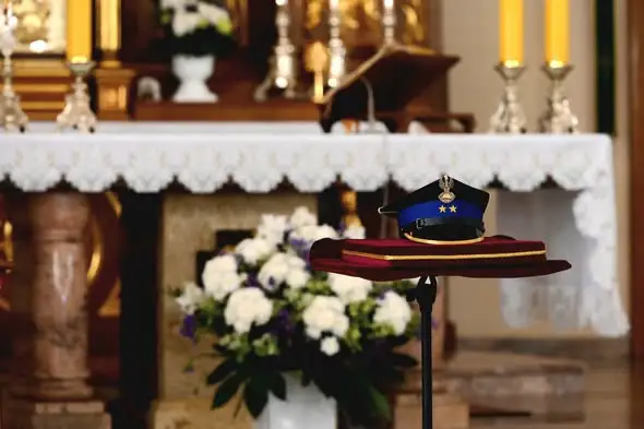 Pożegnanie śp. st. asp. Bartłomieja Pieroga – strażak z Niska spoczął w Racławicach