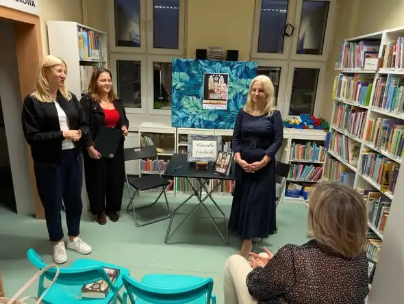 Spotkanie autorskie z Kamilą Cudnik w bibliotece w Lubiczowie