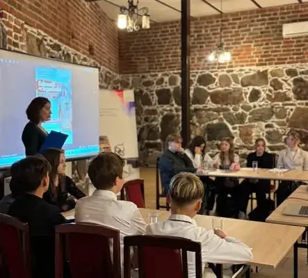 Młodzież debatowała o Krzyżakach w Zamku Bierzgłowskim