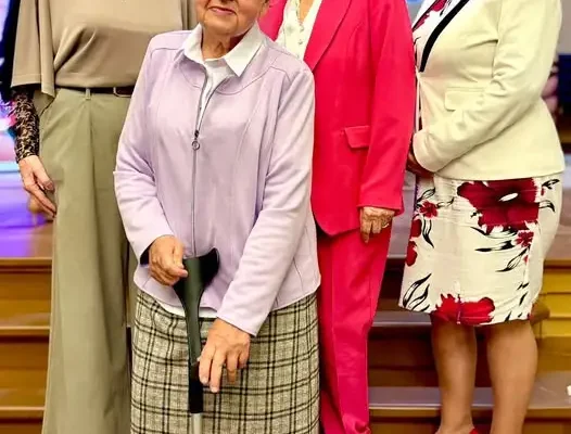 Seniorzy z gminy Chełmża nagrodzeni w powiatowym konkursie literackim „Pisane sercem”