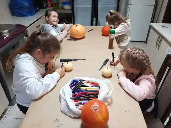Dyniowa magia i własnoręczne pizze w świetlicy w Młyńcu Pierwszym