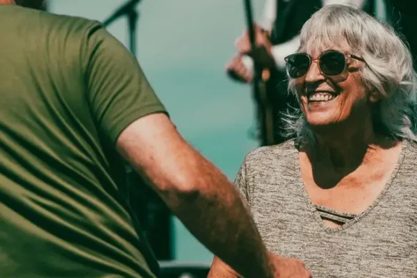 Górsk pełen muzyki i uśmiechów – ponad 200 seniorów świętowało Europejski Dzień Seniora